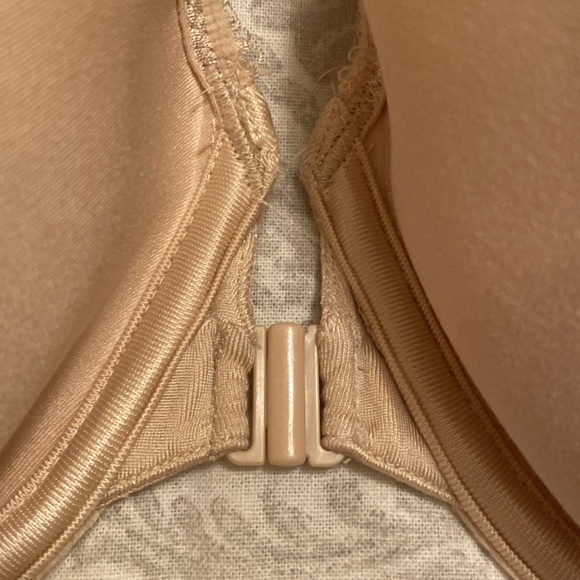 Wacoal front Clasp Nude 40C underwire - Picture 5 of 5